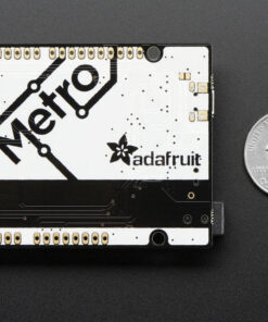 adafruit לוח מטרו 4