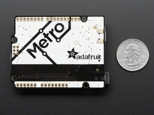 adafruit לוח מטרו 4