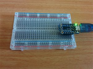 adafruit-trinket-breadboard